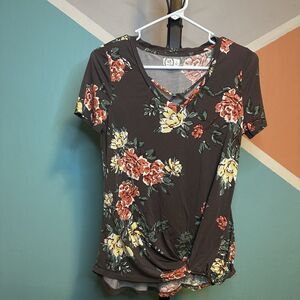 Maurice's 24/7 Women's V-neck, Short Sleeve‎ Floral Top Size S Rayon Spandex